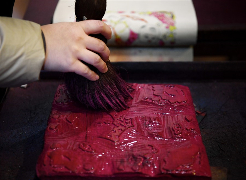 Η τ?χνη τη? πρωτοχρονι?τικη? ξυλοτυπ?α? Γουτσι?νγκ απ? το Χεμπ?ι, Β.Κ?να