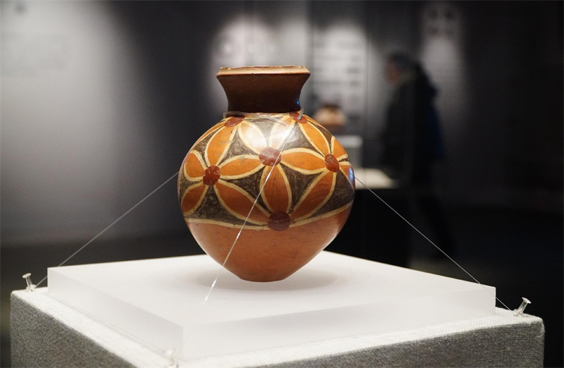 ?κθεση πολιτιστικ?ν κειμηλ?ων στο Μουσε?ο Κομφο?κιου