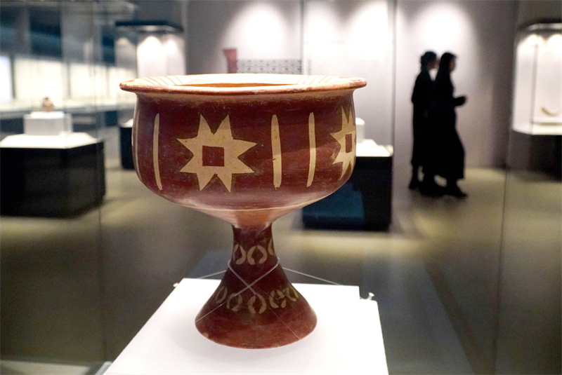 ?κθεση πολιτιστικ?ν κειμηλ?ων στο Μουσε?ο Κομφο?κιου