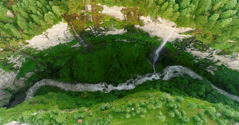 ?κθεση Εξαιρετικ?ν ?ργων του 3ου Φεστιβ?λ Διαδικτυακ?ν Β?ντεο του Θιβ?τ