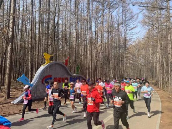 (Φωτογραφ?α / People's Daily Online)