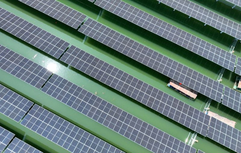 ?να εγκαταλελειμμ?νο ορυχε?ο μετατρ?πεται σε??πηγ? πλο?του??στην κομητε?α Γιφ?νγκ τη? επαρχ?α? Τζιανγκσ?