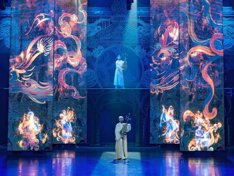 Διαδραστικ? παρ?σταση ζωντανε?ει τι? τοιχογραφ?ε? των Σπηλα?ων Μογκ?ο