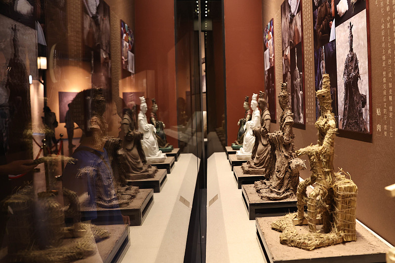 ?νοιξε στο Σανσ? η εθνικ?