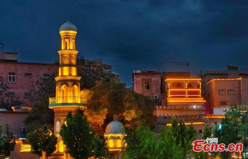 Μαγικ? ομορφι? του ηλιοβασιλ?ματο? στην?π?λη?Κ?σγκαρ