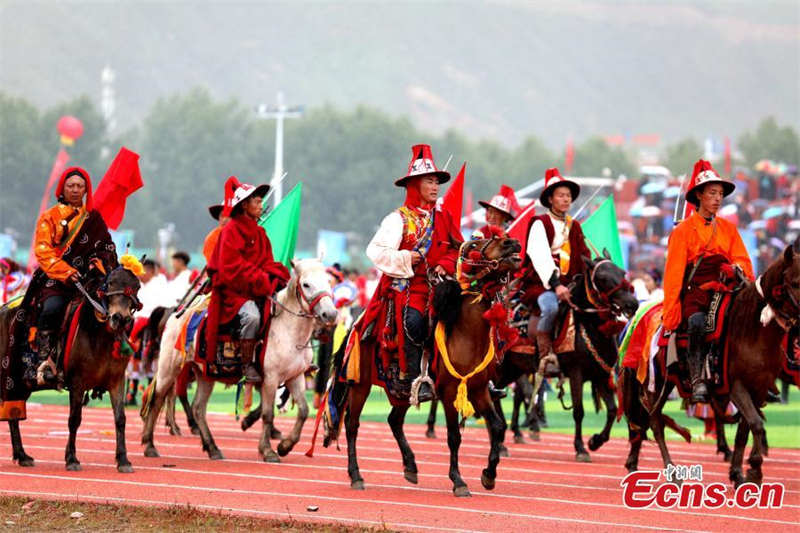 Φεστιβ?λ ιπποδρομι?ν στο Τσινγκχ?ι
