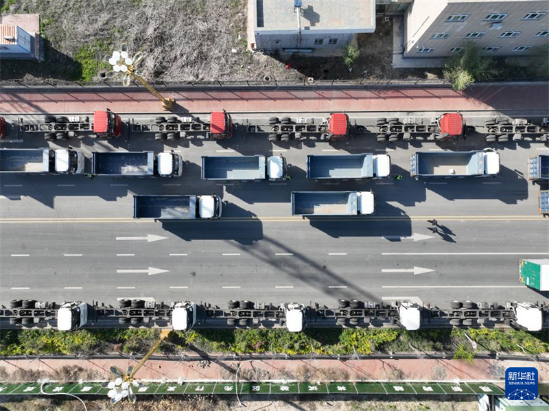 Το διασυνοριακ? εμπ?ριο Κ?να?-Καζακστ?ν ακμ?ζει