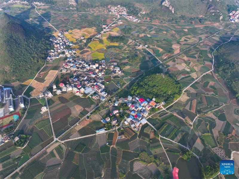 Φθινοπωριν? τοπ?ο τη? κωμ?πολη? Σαντο? στην επαρχ?α Γκουανγκσ?