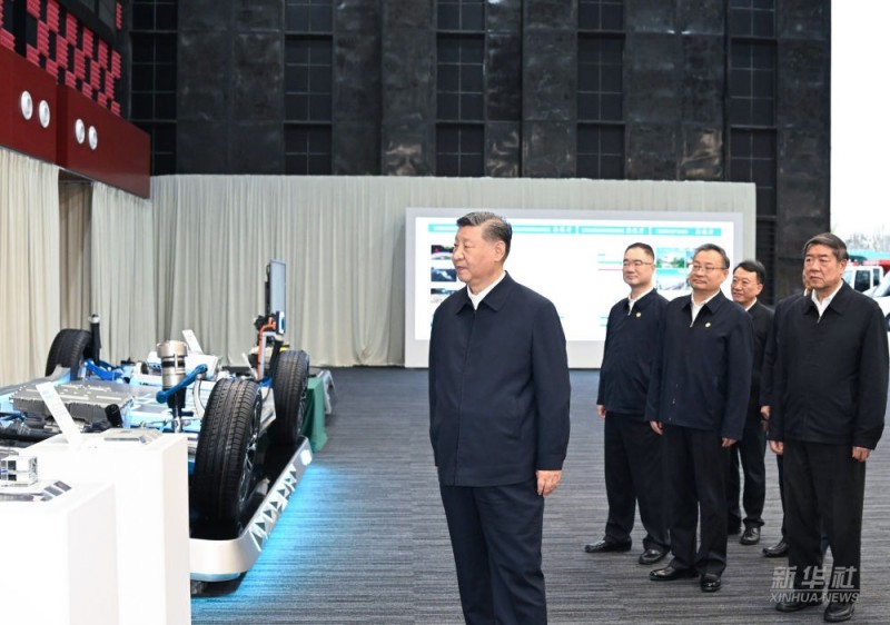 Ο Πρ?εδρο? Σι Τζινπ?νγκ επιθεωρε? την επαρχ?α Ανχο?ι τη? ανατολικ?? Κ?να?