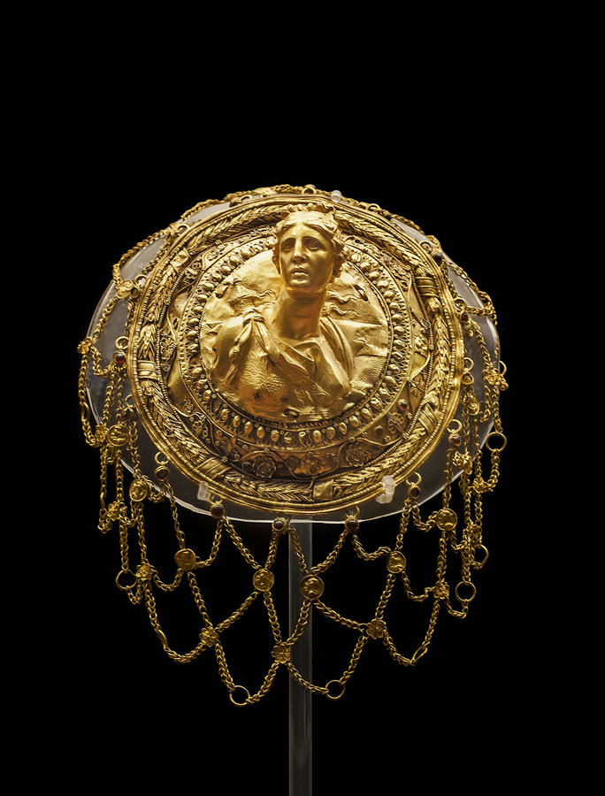 ?κθεση Eλληνικ?ν αρχαιοτ?των στο Εθνικ? Μουσε?ο τη? Κ?να?