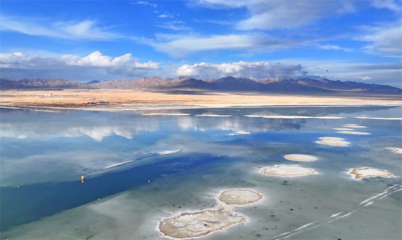 Η ομορφι? τη? Αλυκ?? Τσακ? μεθ?ει του? τουρ?στε?