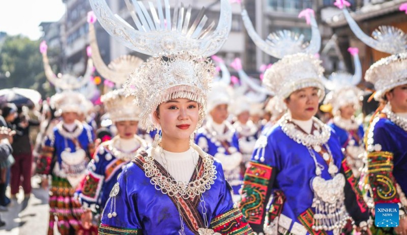 Το ν?ο ?το? τη? μειον?τητα? Μιαο γιορτ?ζεται στην επαρχ?α Γκουιτζ?ου τη? Κ?να?