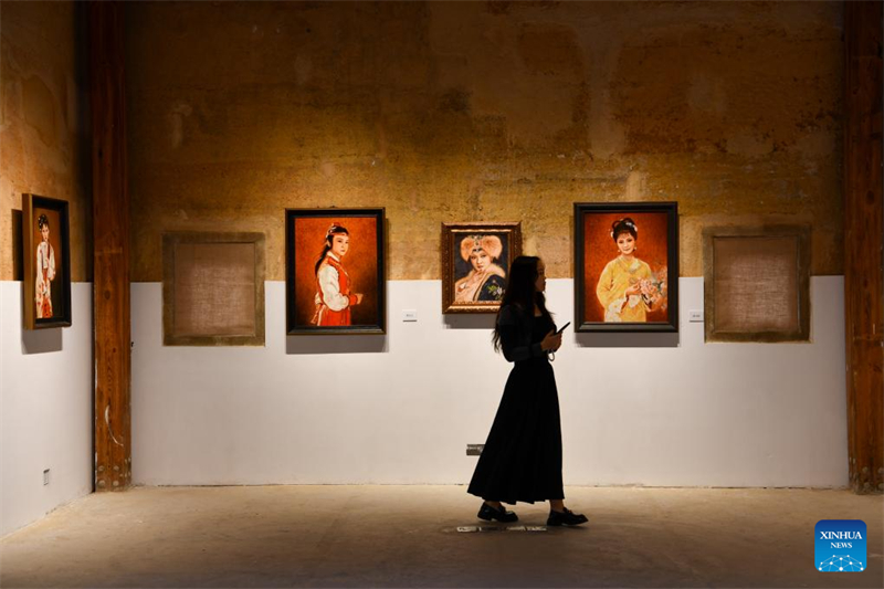 Η Κοιλ?δα του θε?τρου Τσανγκσ?ου στην επαρχ?α Γκουανγκντ?νγκ