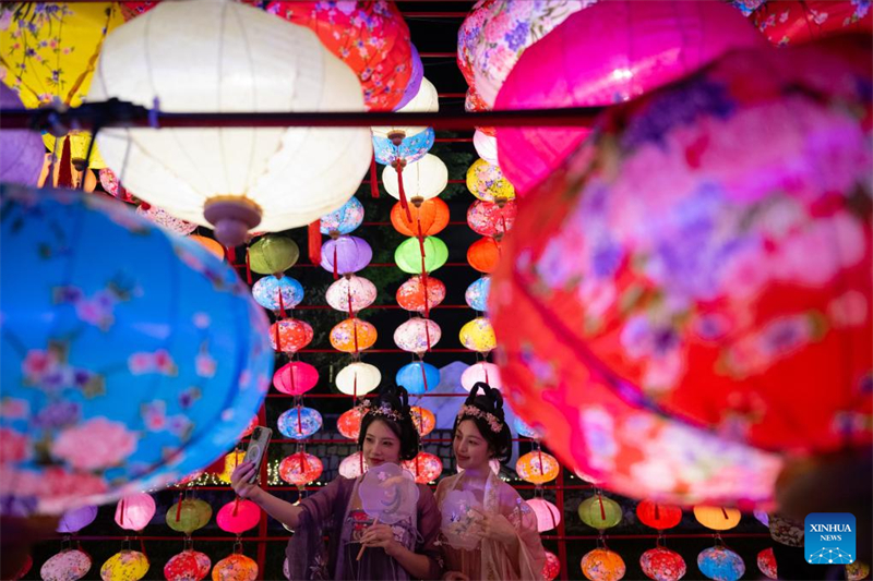 Μ?νι οδοιπορικ? στο Μακ?ο. Εκε? που το σ?γχρονο συναντ? τη παρ?δοση