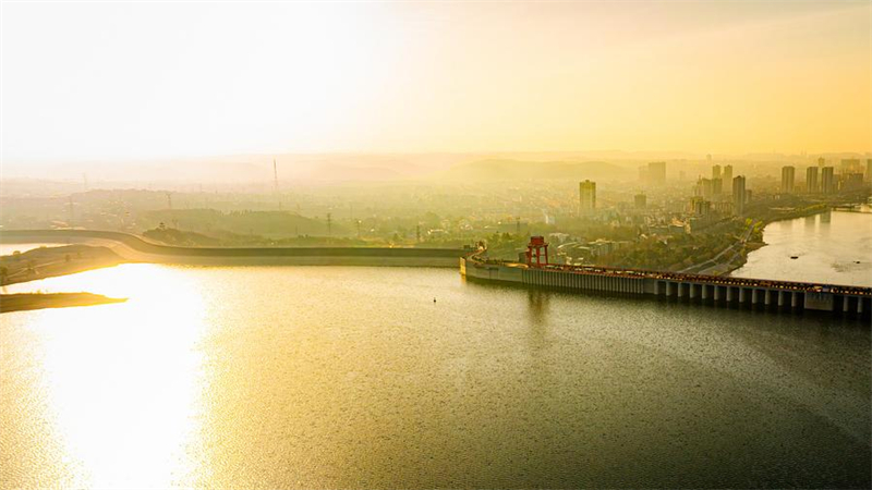 Το γιγαντια?ο ?ργο εκτροπ?? επιφανειακ?ν υδ?των στην Κ?να? κλε?νει τα πρ?τα 10 χρ?νια λειτουργ?α? του