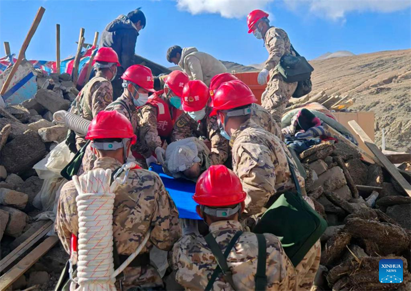 Εικ?νε? απ? τον τ?πο που χτ?πησε ο Σεισμ?? τη?? Σιτζ?νγκ