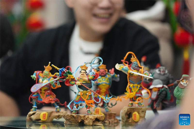 Θεματικ? τρ?νο με κ?ντρο την κινεζικ? ?υλη πολιτιστικ? κληρονομι? ξεκ?νησε? Χε?λ?νγκτζιανγκ