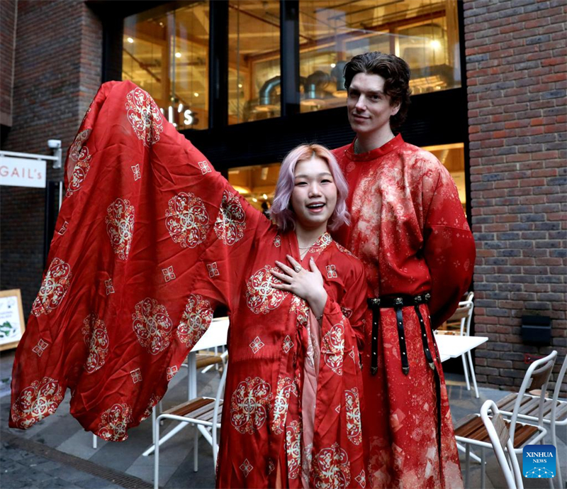 Στιγμ?? απ? τον εορτασμ? του Κινεζικο? Ν?ου ?του? σε ?λο τον κ?σμο