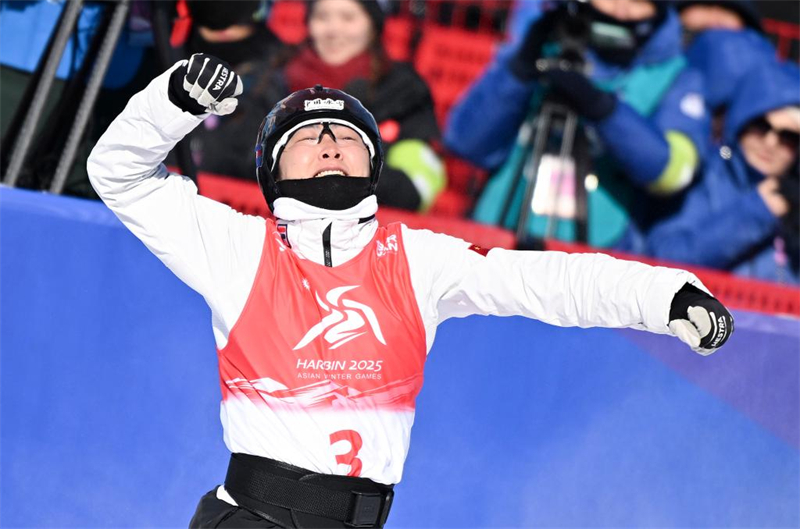 Χρυσο? Ολυμπιον?κε? των 9ων Ασιατικ?ν Χειμεριν?ν Αγ?νων στι? 9 Φεβρουαρ?ου του 2025