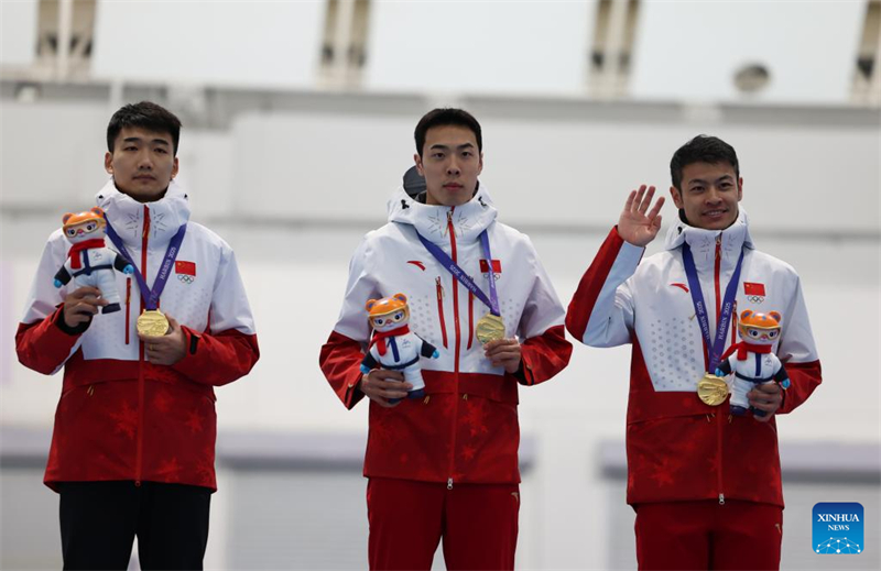 Χρυσ? για το σπρ?ντ στο πατιν?ζ ταχ?τητα? στου? Χειμερινο?? Ασιατικο?? Αγ?νε? για την Κ?να