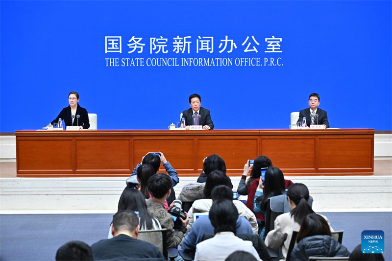 Συν?ντευξη Τ?που για την εμβ?θυνση των αγροτικ?ν μεταρρυθμ?σεων και την προ?θηση τη? αγροτικ?? αναβ?ωση? πραγματοποιε?ται απ? το Γραφε?ο Πληροφορι?ν του Συμβουλ?ου τη? Επικρατε?α? στο Πεκ?νο, πρωτε?ουσα τη? Κ?να?, στι? 24 Φεβρουαρ?ου 2025. (Φωτογραφ?α / Xinhua)