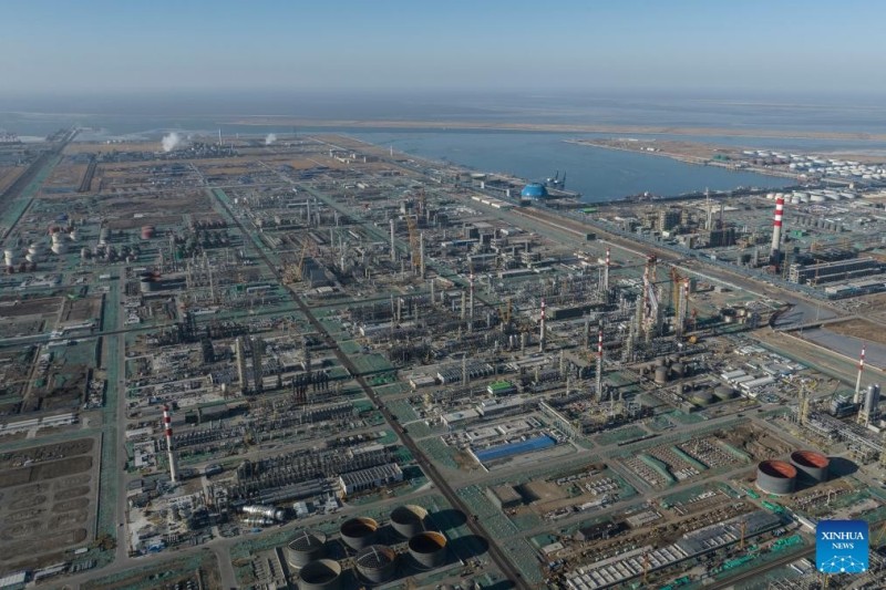 Κατασκευ? εργοστασ?ου δι?λιση? χημικ?ν και πρ?των υλ?ν στην Παντζ?ν, στη Λιαον?νγκ τη? Κ?να?