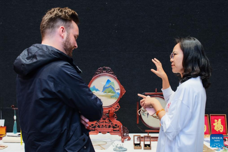 Στη Ν?α Ζηλανδ?α προωθε?ται η Χεμπ?ι ω? πολιτιστικ?? και τουριστικ?? προορισμ??