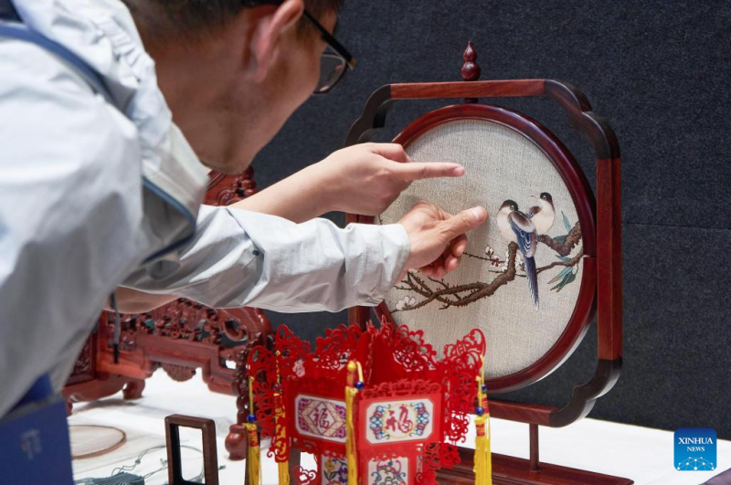 Στη Ν?α Ζηλανδ?α προωθε?ται η Χεμπ?ι ω? πολιτιστικ?? και τουριστικ?? προορισμ??