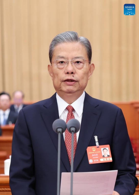 Το εθνικ? νομοθετικ? Σ?μα τη? Κ?να? ανο?γει τι? ετ?σιε? εργασ?ε? τη?