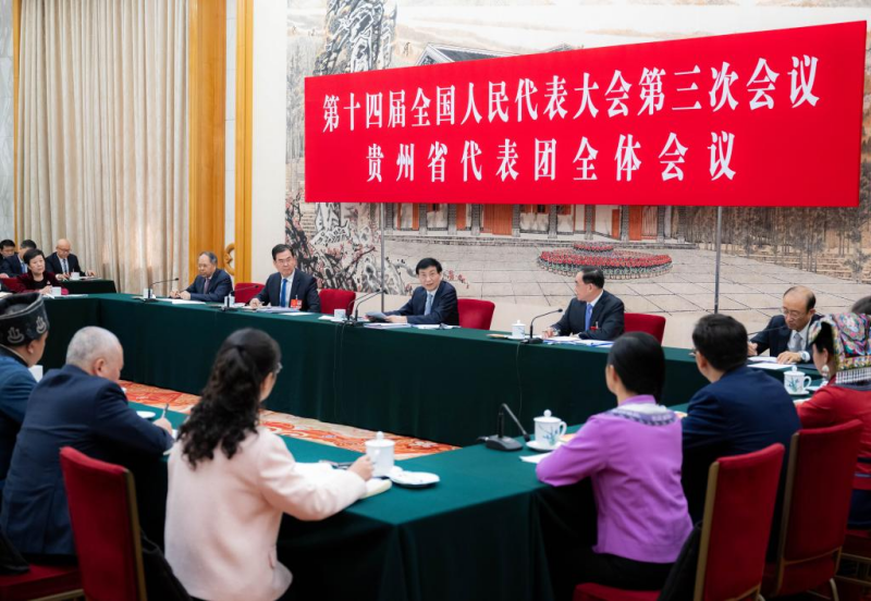 Κιν?ζοι αξιωματο?χοι συμμετ?χουν σε διαβουλε?σει? στην ετ?σια νομοθετικ? σ?νοδο