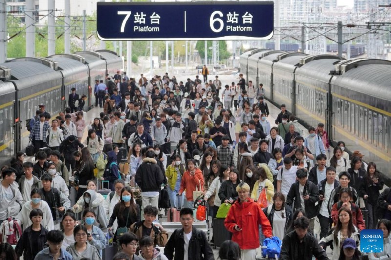 Α?ξηση στι? επιστροφ?? ταξιδιωτ?ν κατ? την τελευτα?α ημ?ρα των εορτ?ν τη? Πρωτομαγι??