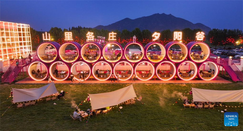 Η ?κρηξη ταξιδι?ν τη? Πρωτομαγι?? αναδεικν?ει τη ζωτικ?τητα τη? κινεζικ?? καταν?λωση?