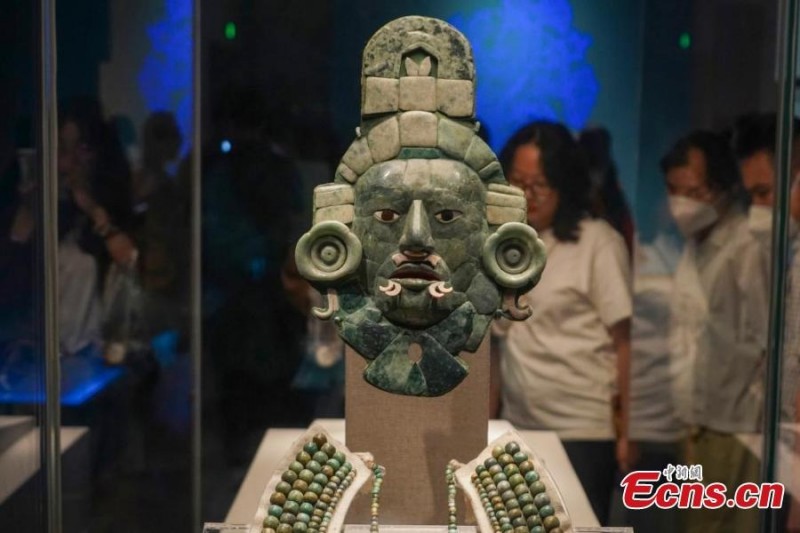 ?κθεση με θ?μα του? Μ?για, το Σ?ιμπα και το Σ?μπαν στο Χεν?ν