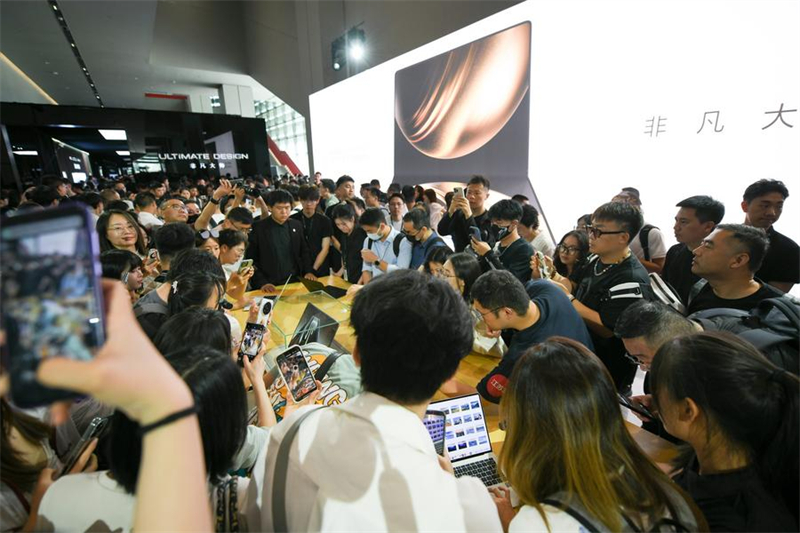 (Φωτογραφ?α / Xinhua)