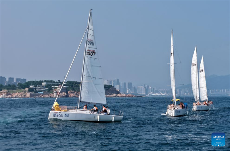 Κρουαζιερ?πλοη εκδ?λωση στην π?λη Τσινγκτ?ο για τον εορτασμ? τη? 20?? επετε?ου τη? καθι?ρωση? τη? Ημ?ρα? τη? Θ?λασσα? τη? Κ?να?