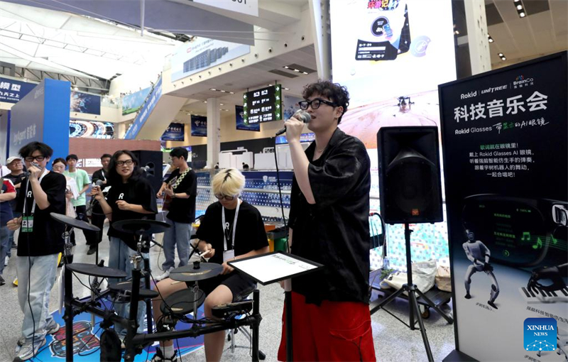 Το Παγκ?σμιο Συν?δριο Τεχνητ?? Νοημοσ?νη? για το 2025 παρουσι?ζει ποικ?λα σεν?ρια εφαρμογ?? τη? Τεχνητ?? Νοημοσ?νη?