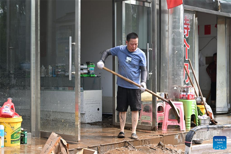 Επιχειρ?σει? ?κτακτη? αν?γκη? σε εξ?λιξη για τα πλημμυρ?πληκτα χωρι? στον Δ?μο Τιεντζ?ν