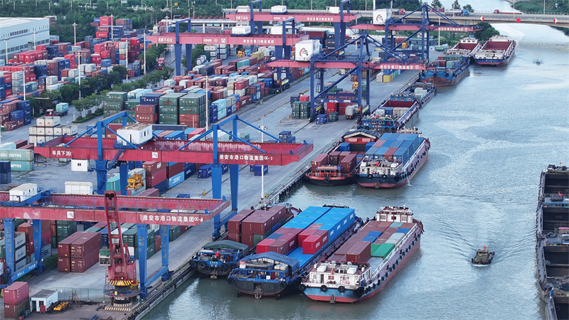 Επαρχ?α Τζιανγκσο?: Λιμενικ?? εργασ?ε? σε πλ?ρη εξ?λιξη