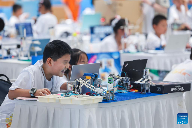 Τελικο? του Διαγωνισμο? Ηλεκτρονικ?? και Ψηφιακ?? Παιδε?α? Ν?ων Κ?να?