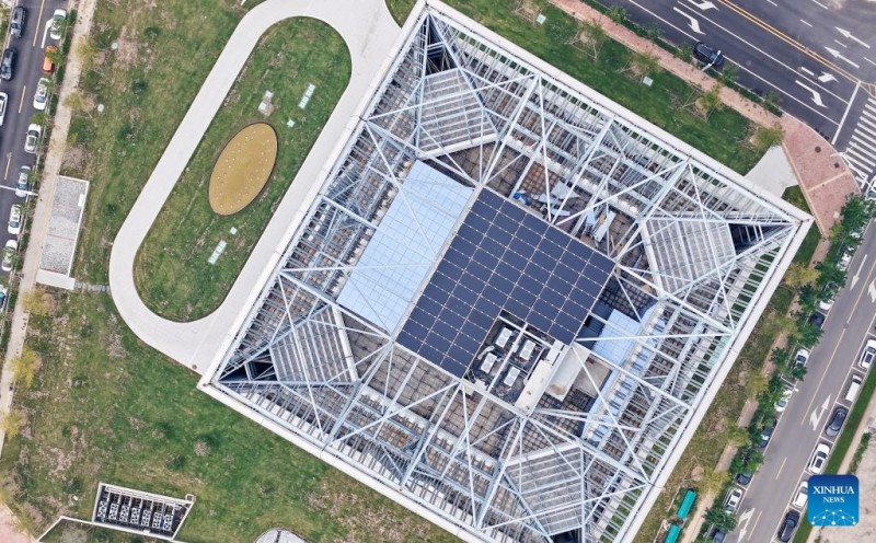 Το πρ?το κτ?ριο στον κ?σμο με μηδενικ?? εκπομπ?? ?νθρακα τ?θηκε σε λειτουργ?α