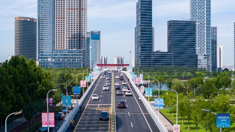 Πανοραμικ? θ?α τη? π?λη? Τιεντζ?ν τη? Κ?να?