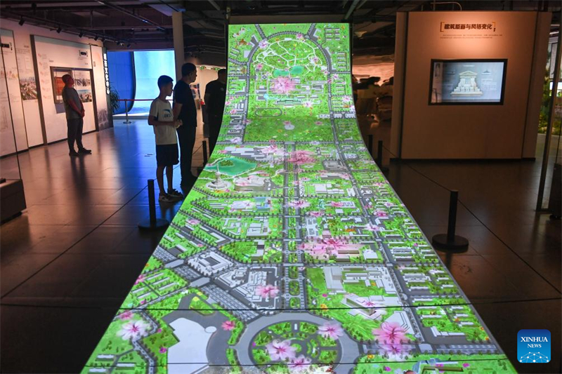 Οι πολιτιστικο? χ?ροι και τα μουσε?α γ?νονται δημοφιλε?? προορισμο? για του? ανθρ?που? κατ? τη δι?ρκεια των καλοκαιριν?ν διακοπ?ν