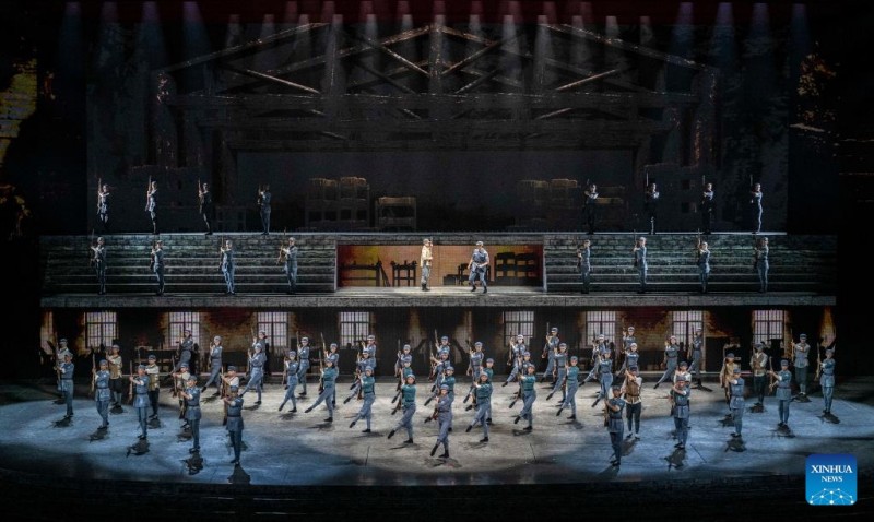 Μεγ?λη πολιτιστικ? γιορτ??στο Πεκ?νο για τον εορτασμ? τη? 80?? επετε?ου τη? ν?κη? κατ? τη? ιαπωνικ?? επιθετικ?τητα? και του φασισμο?