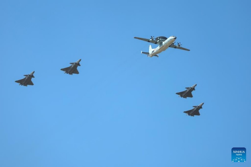 Η ανοιχτ? εκδ?λωση τη? Πολεμικ?? Αεροπορ?α? του Λα?κο? Απελευθερωτικο? Στρατο? τη? Κ?να? και η αεροπορικ? επ?δειξη Τσανγκτσο?ν ολοκληρ?θηκαν στην Κ?να