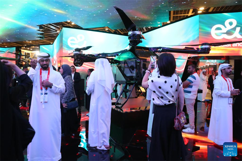 ?κθεση τεχνολογ?α? στα ΗΑΕ με ?μφαση στην τεχνητ? νοημοσ?νη και τι? τεχνολογ?ε? αιχμ??