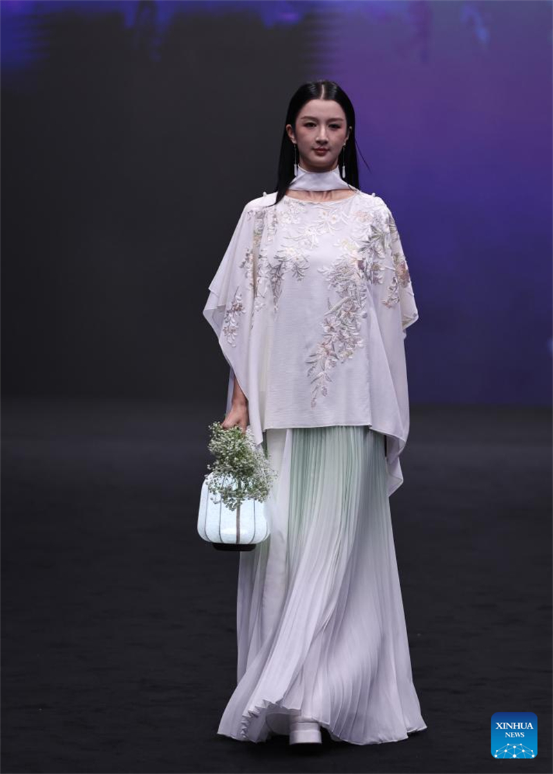 Στιγμι?τυπα απ? την Εβδομ?δα Μ?δα? τη? Σαγκ?η?